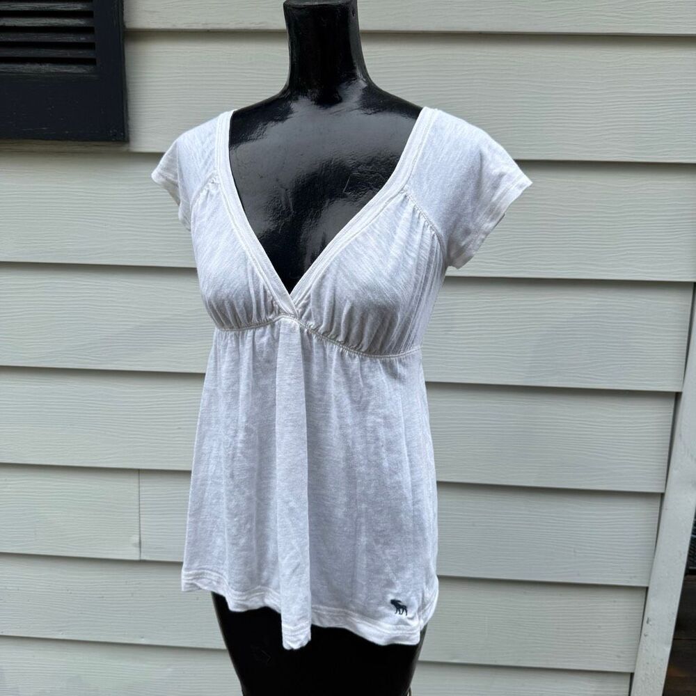 Abercrombie & Fitch Y2K White Deep V Babydoll Top Size M